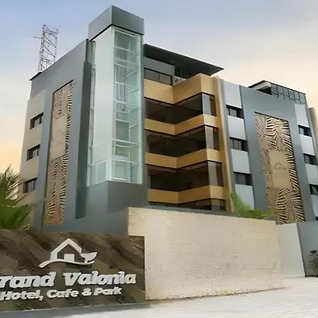 Jembel Grand Valonia酒店 外观 照片