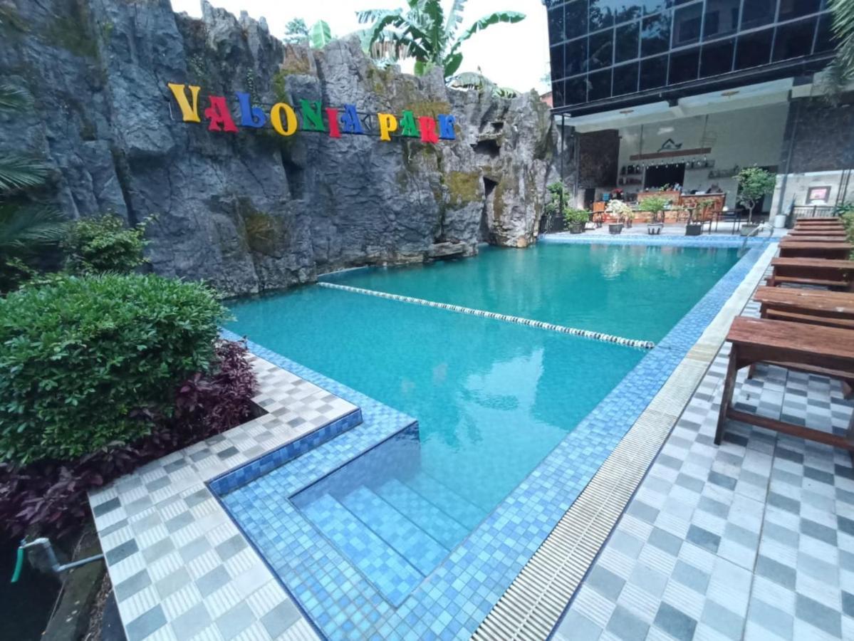 Jembel Grand Valonia酒店 外观 照片