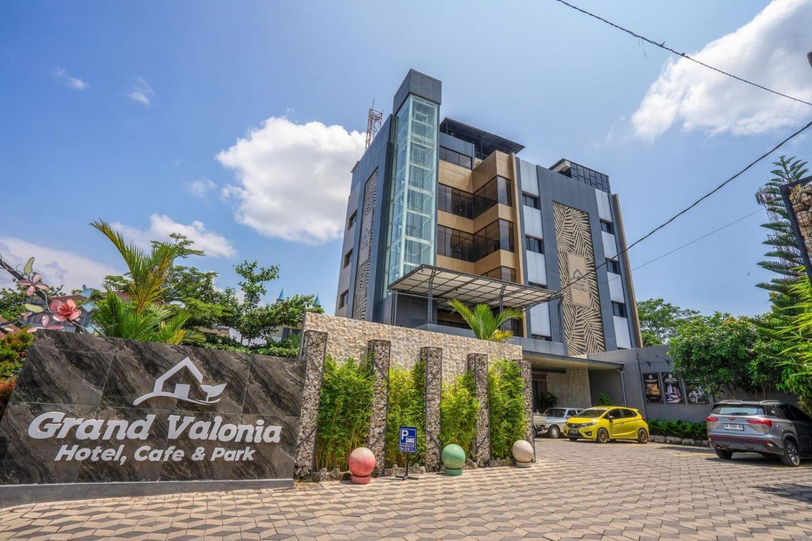 Jembel Grand Valonia酒店 外观 照片